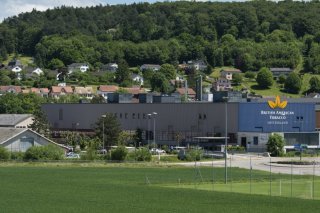 L'annonce à l'automne 2022 de la fermeture de l'usine BAT de Boncourt, anciennement Burrus, avait causé une onde de choc dans le canton du Jura (archives). KEYSTONE/STEFAN MEYER